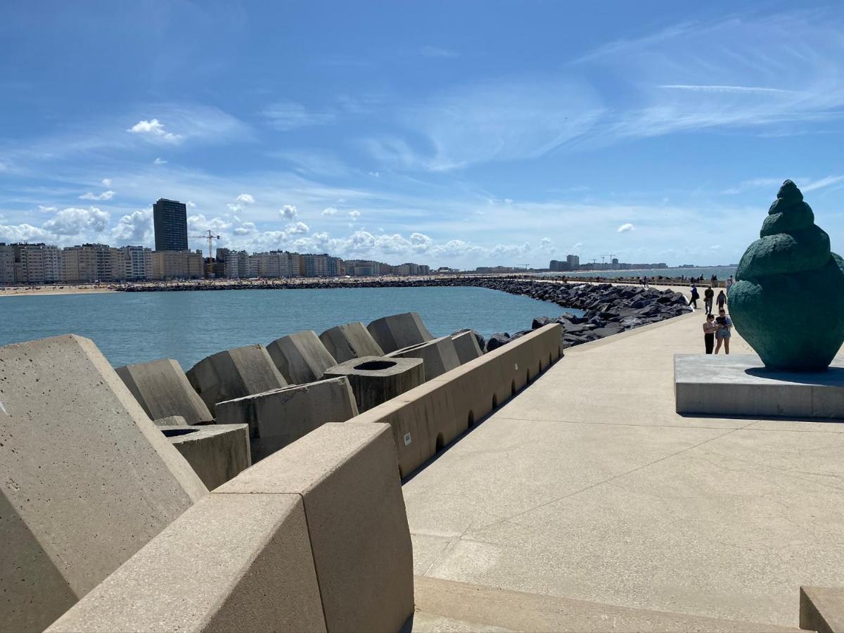 Panoramic View On Beach, Ships, Sea - Place To Be Остенде Экстерьер фото